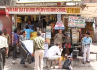 The Lonely Planet Omelette Shop <b>EU Première</b>